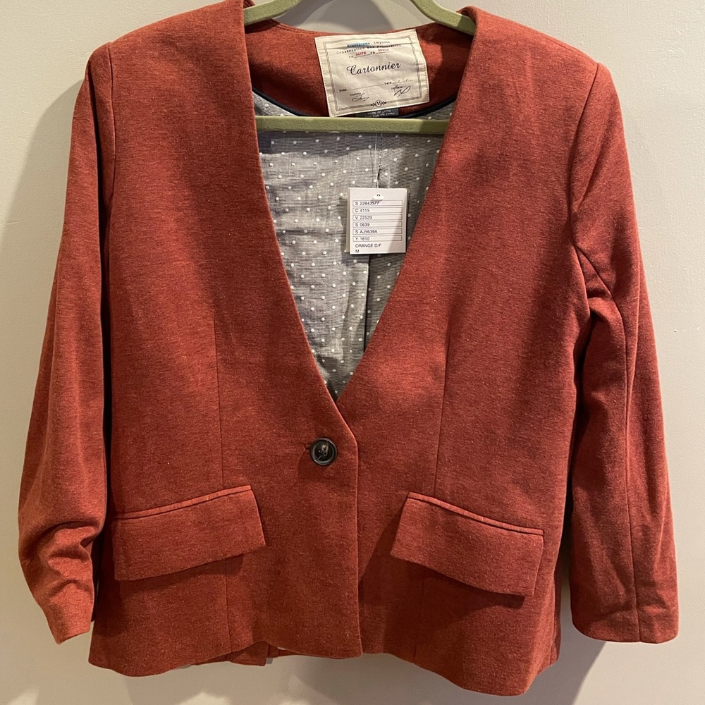 Beautiful Blazer by Cartonnier